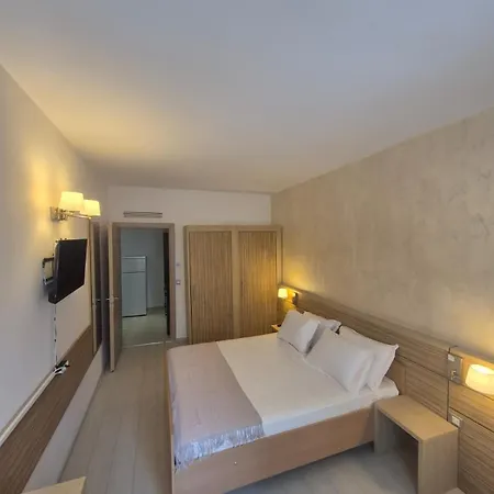 Apartment Premium By Rin Grand Bucharest