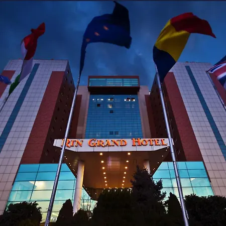 Premium By Rin Grand Apartment *